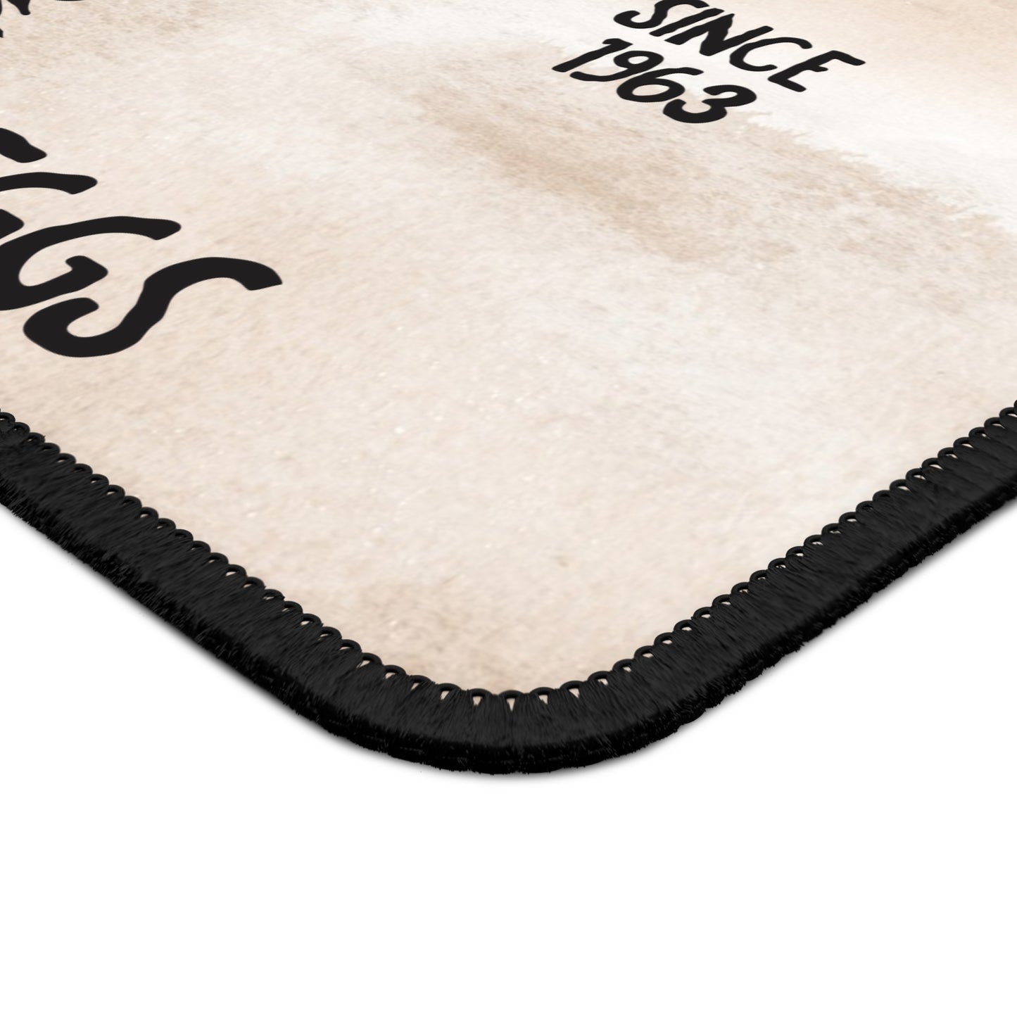 The Rusty Roost Mouse Pad – Farmhouse Flair for Your Clickin’ Comfort!