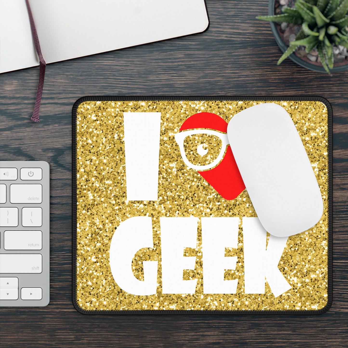 I Love Geek Mouse Pad – Nerdy & Proud