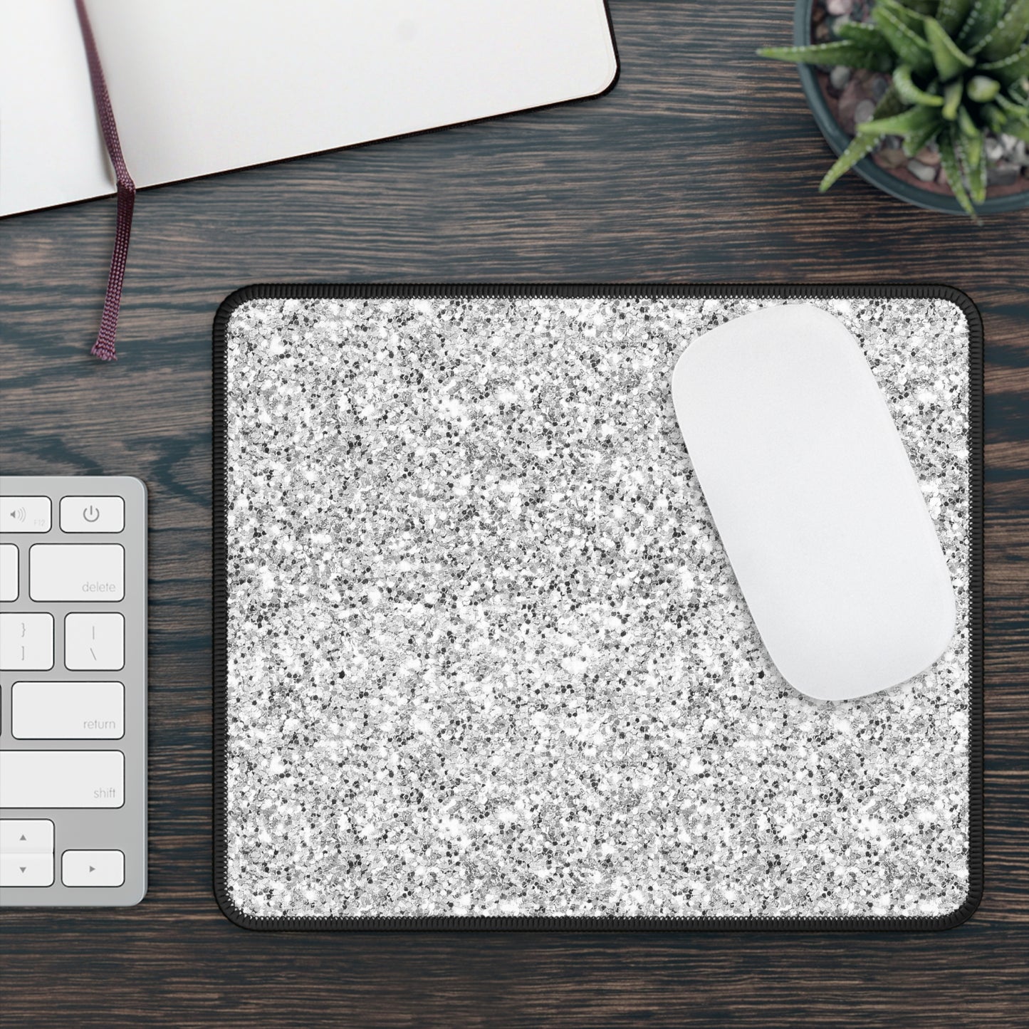 Chunky Glitter Mouse Pad – Sparkle While You Scroll