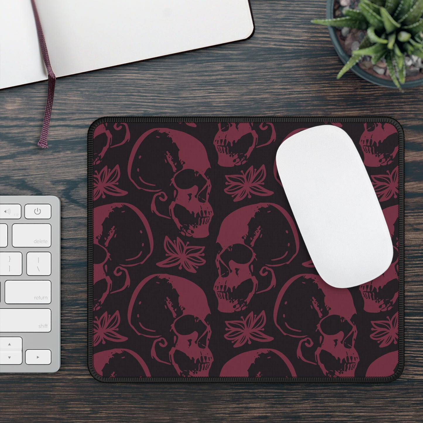 Crimson Skull Bloom Mouse Pad – Where Goth Meets Blooming Doom
