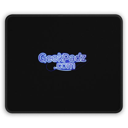 GeekPadz.com Mouse Pad – Where Every Click Begins Your Next Adventure!