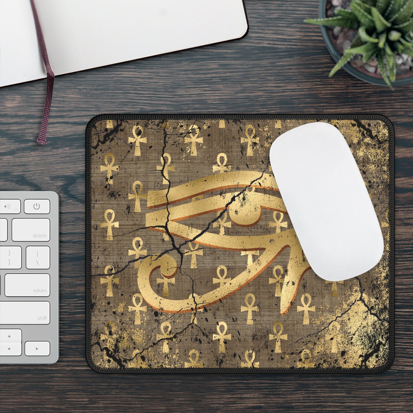 Ankh Gaze Mouse Pad – Unlock Eternal Digital Life.