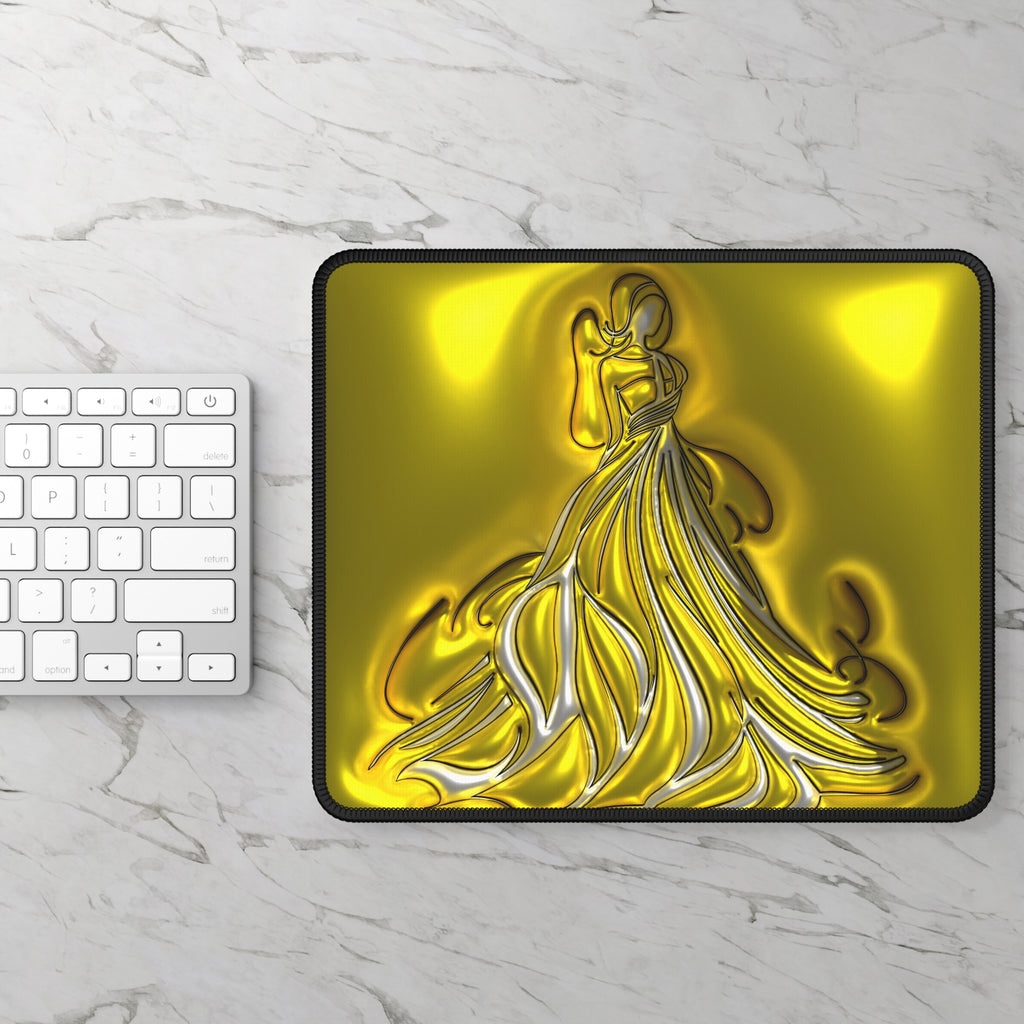 Gilded Muse Artistic Mouse Pad – Where Elegance Meets Execution!