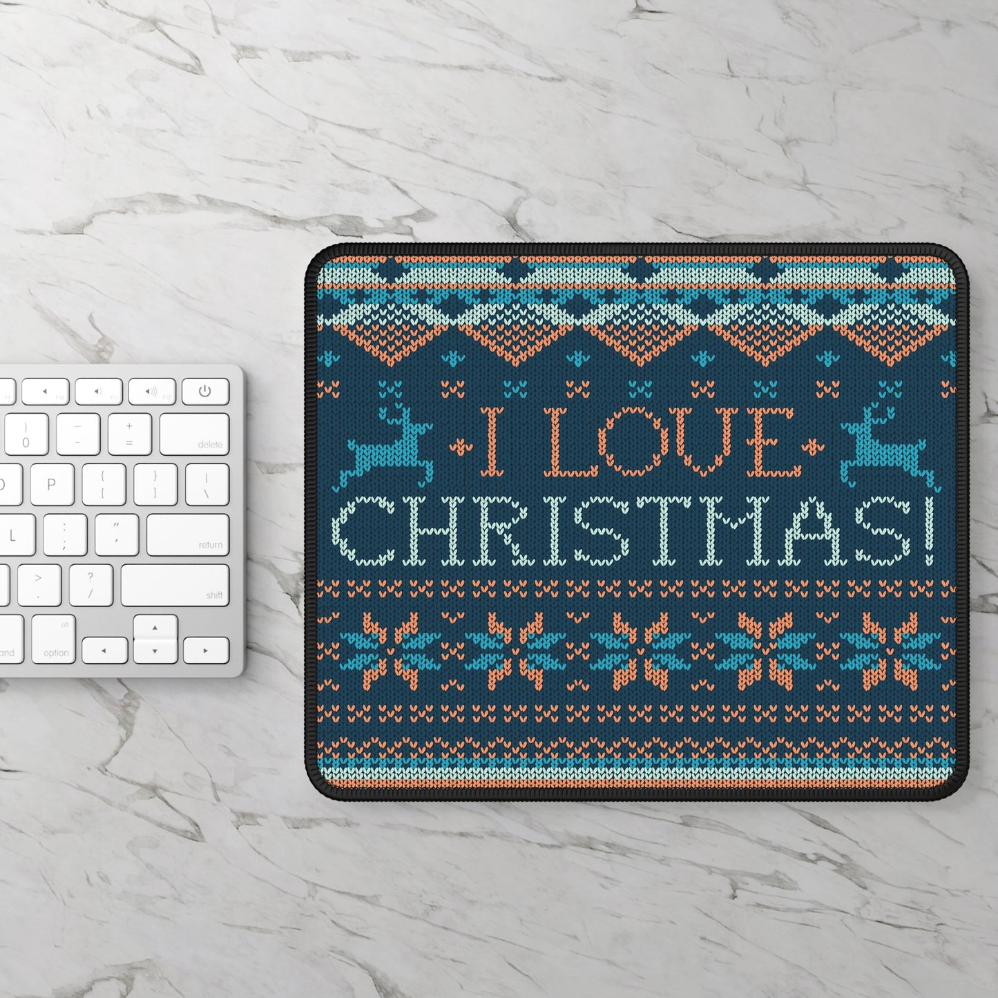 I Love Christmas! Mouse Pad – Cozy Clicks & Festive Feels